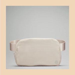 Lululemon Everywhere Belt Bag 1L